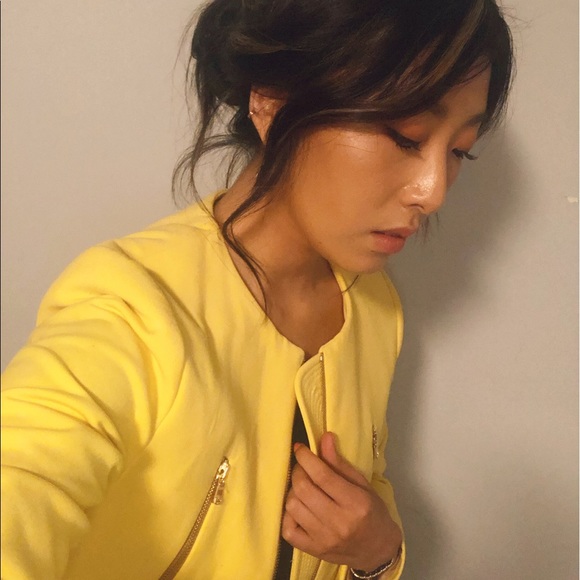 ZARA YELLOW SPRING JACKET - Picture 2 of 2